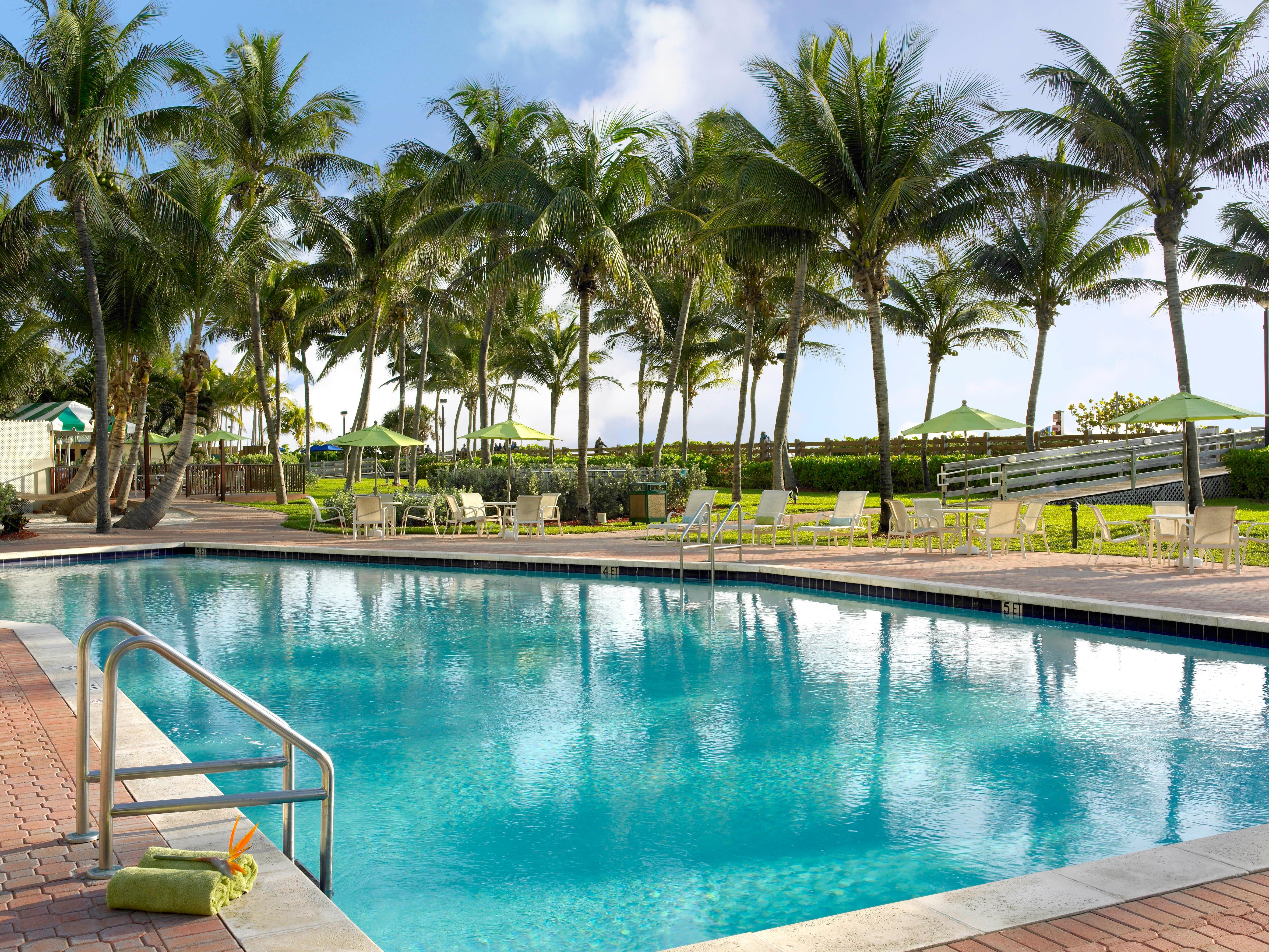 Holiday Inn Miami Beach-Oceanfront, An Ihg Hotel Exterior photo